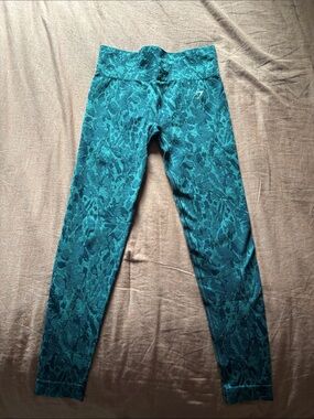 S Teal Gymshark Adapt Butterfly Leggings